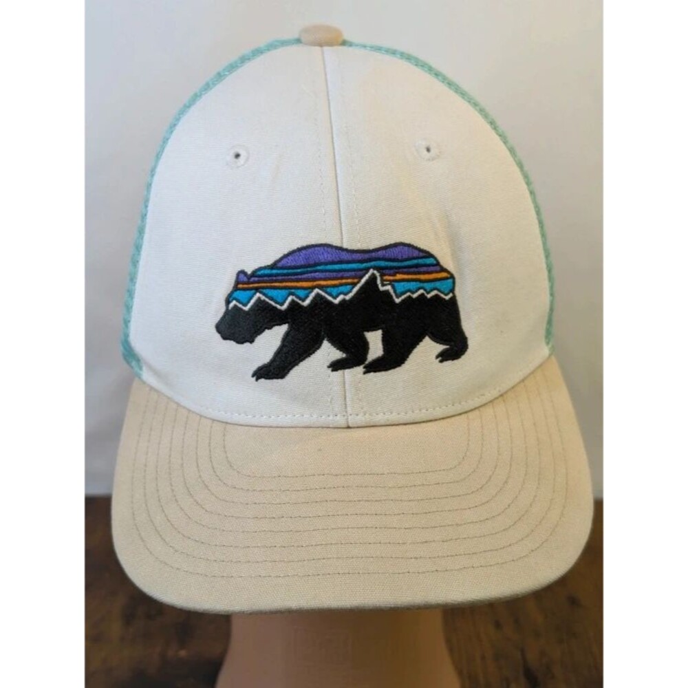 Patagonia Kids Fitz Roy Bear Trucker Hat